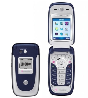 Phone - Motorola V360 - Blue cell phone - Motorola V360.