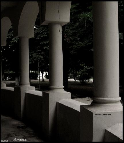 A place i like to h i d e [Architecture] - A line of columns from the old theatre in my town.