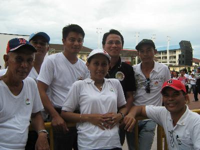 friends gathering - This was taken during our INC Gathering last July 27, 2009