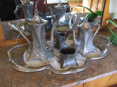 Tea Set - A tea set made by Gaudi.