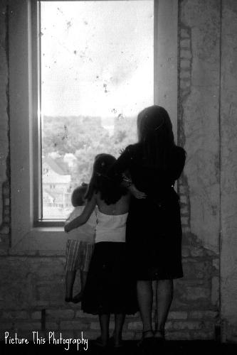 Cousins - Looking over the city