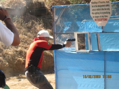 pamulinawen level 2 - Pamulinawen PPSA Level 2 Competion at stage 3, venue at Laoag City, Ilocos Norte dated February 15, 2009. I used IDPA gear in the competition and a Surefire earplug. Nested obstacles are setup during the course of fire.