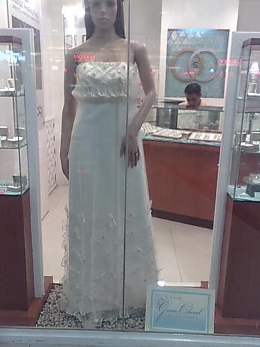 Love that Last Forever - Classic wedding gown displayed at the mall' s boutique. Perfect design for future bride.