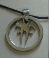 Pendant image - please help find where to purchase this online.