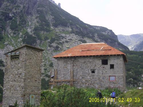 My Vacation Photo 5 - This is a photo of the hut somewhere at the middle of the path leading to the top of the mountain. It does look a bit abandoned but it wasn't. I met a priest there and we drank tea together.