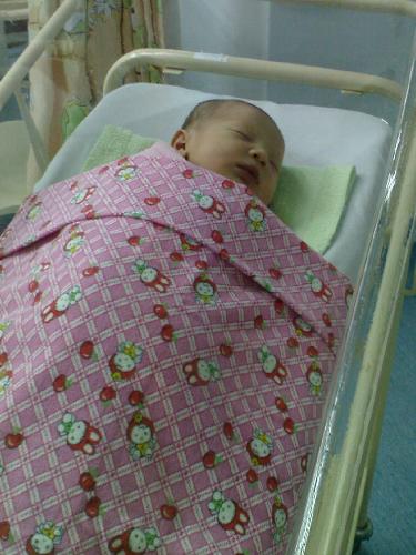 my baby 'KaYuen' - A baby girl born on 17th July 2009