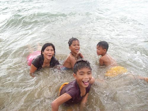 kids swimming - Kids love to swim even under the noon sun which is super hot.