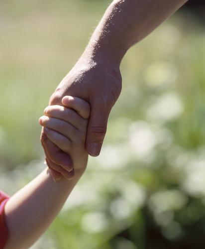 Hold my hand - enjoy parenting