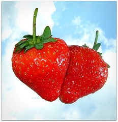 Yummy Strawberries - I love strawberries you can do alot with them...