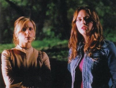 Dirty Girls - Buffy and Faith in Dirty Girls, another amazing season 7 episode.