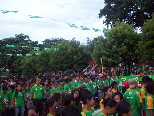 Milo fun run - runners for the milo marathon fun run.