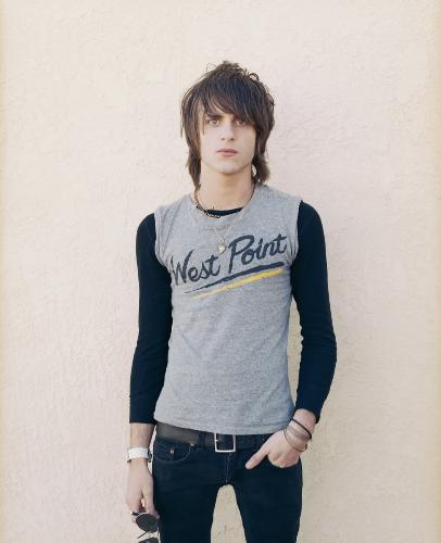 jared followill - this is a picture of jared followill from the kings of leon