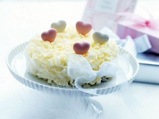 cake - white vanilla cake