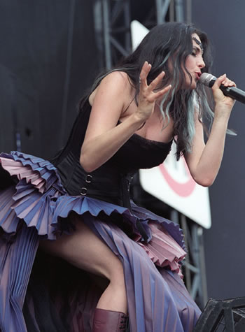 Foxy Adel - Sharon den Adel from Within Temptation and her foxy legs, out on a gig :)