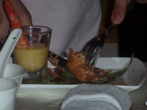 Food - I miss the dish where I dine at a Chinese restaurant. The prawn goes well to the mango sauce!