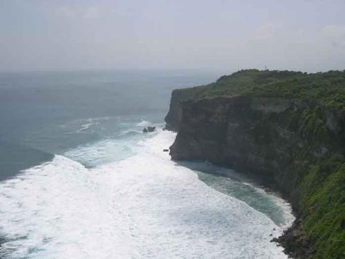 Uluwatu sea view - Uluwatu temple was built at the cliff. I like this seaview!
