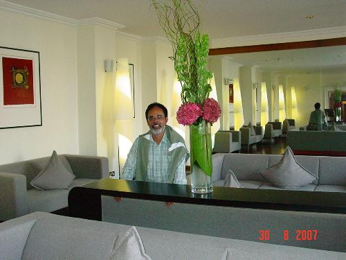 At the hotel in Dublin, Ireland - This was taken in a trip I've made to Ireland, back in 2007.