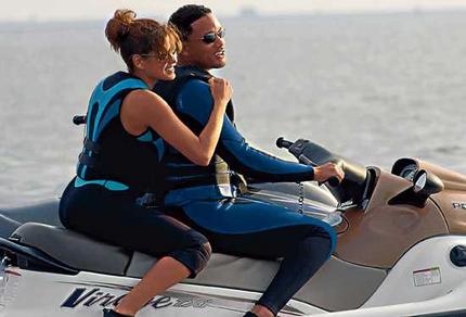 Hitch and Sarah - Hich and Sarah in a waterbike.