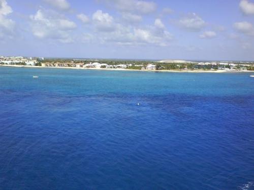 Ocean - This was a picture of the water that I took from the ship. I believe this was in Grand Cayman.