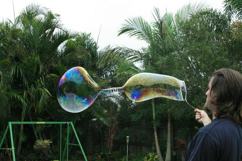 blow em big - just experiment with some detergent and glycerin!
