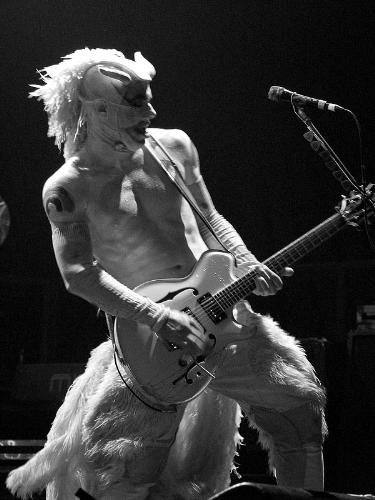 Wes Borland - Limp Bizkit guitarist Wes Borland playing at Varazdin Arena on 20.6.2009.