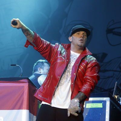 Fred Durst - Fred Durst doing Michael Jackson in Varazdin Arena on 20.6.2009.