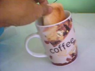 Pandesal at Kape - A good breakfast!