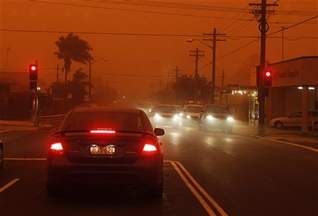 red skies in AU - could you imagine waking to this?? red skies in AU - could you imagine waking to this??