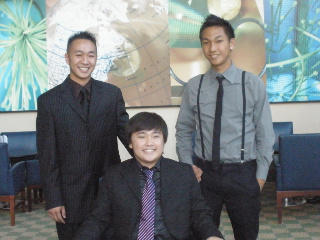 brothers - I'm on the right =)