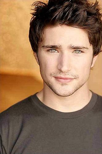 Matt Dallas - Shave all the stubble away and...heeelllllo Kenny! lol