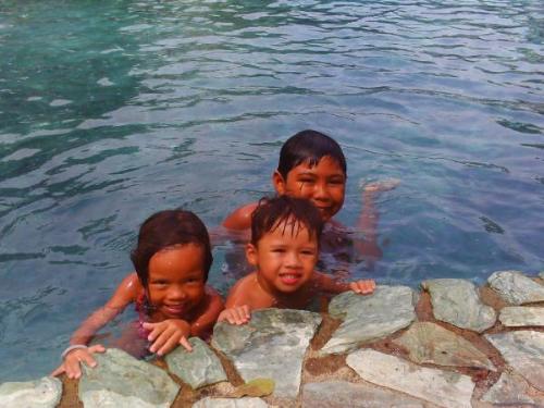 the solid cousins - My angels with their Kuya Max...