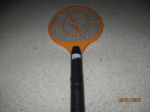 mosquito zapper - this is the racket-shaped mosquito zapper