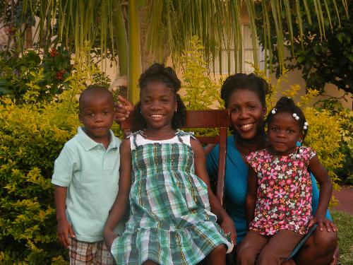 I just love my kids... - Kids and I on Easter