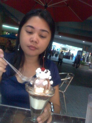 halohalo - very delicious halohalo