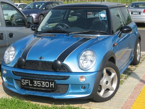 Mini Cooper - Love that mini cooper. :)