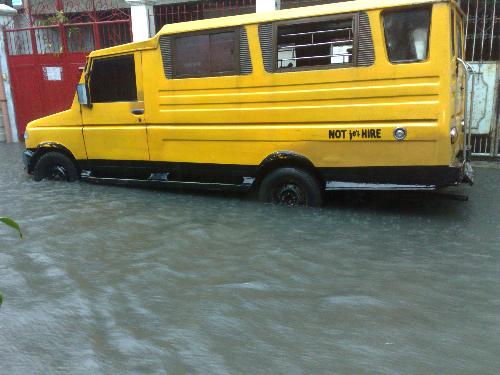 typhoon ondoy - pictures of flooded areas