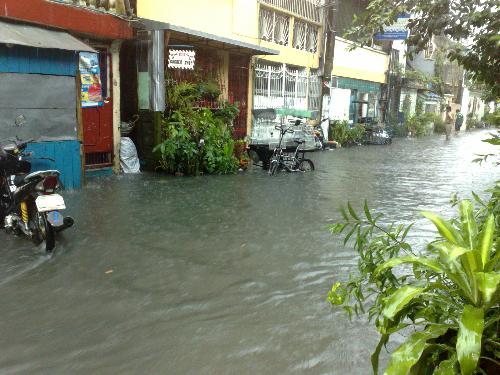 typhoon ondoy - pictures of flooded areas
