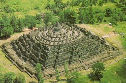 beautiful and amazing - borobudur temple truly beautiful and amazing