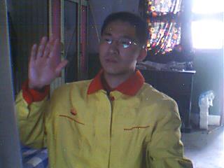 me -  I like reading ,I like sport ,I want to make friend , I want to find my love belong me ,I want to earn in the website. haha