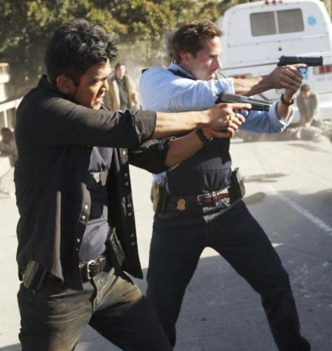 FlashForward - Agent Benford and Noh - Flashforward, pilot