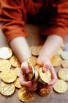 Money ads - This advertisement is helpful and shows interest to earn money fast.