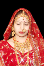 indian dulhan - Indian marriage dulhan looks preety when she put dulhan dress