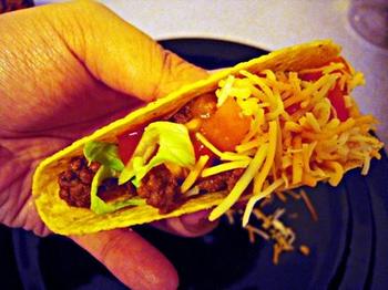 choice food - Ooooo, tough choice! I love both, but I suppose if I had to choose, I'd go with hard tacos. xD
