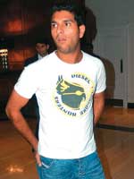 yuvraj - yuvraj looking surprised