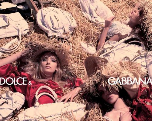 Dolce and Gabbana Spring-Summer 2006 - Dolce and Gabbana Spring-Summer 2006 campaign shot by Steven Meisel