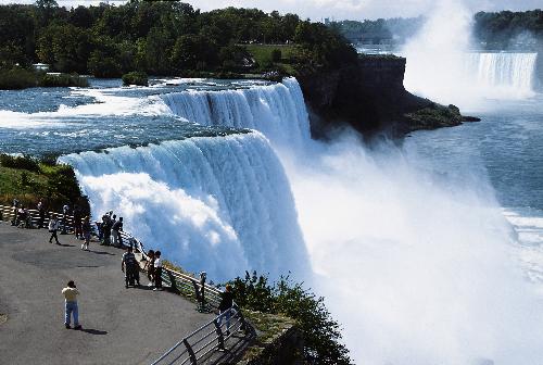 Niagara Falls - This image is spectacular in that you feel that you are there in person looking at the Falls.