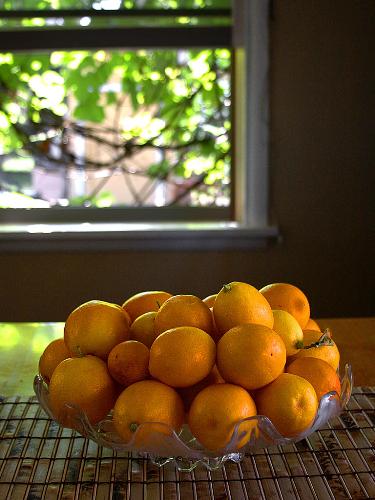 Lemons - A bowl of lemons.