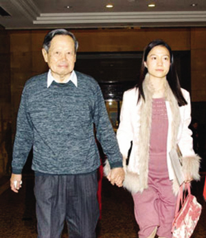 old man and young lady - There are no proof that indicate that men can live longer if they marry a younger wowan.