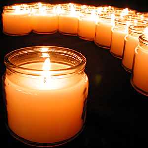 candles - candle is widely used for every aspect of our daily life and it seems that we can make one easily. However, it's more difficult to do it than to talk about it.