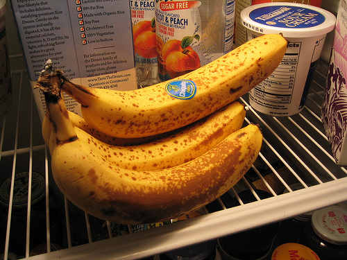 banana inside the fridge - week old banana in the fridge